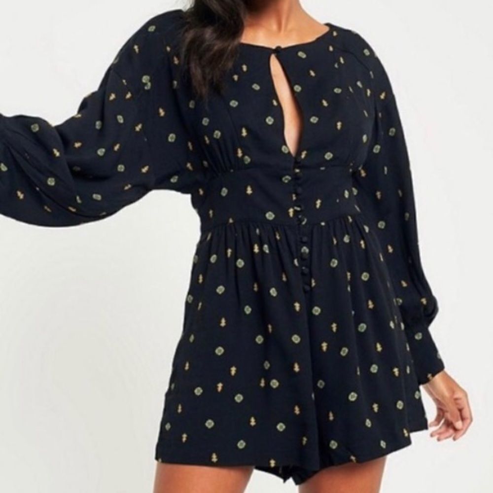 Freepeople "Lovegrows"Romper